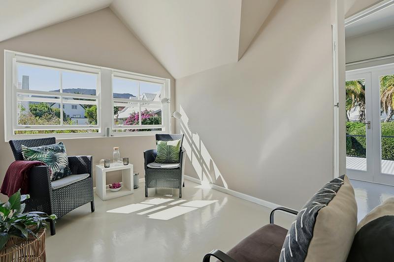 4 Bedroom Property for Sale in Hout Bay Western Cape